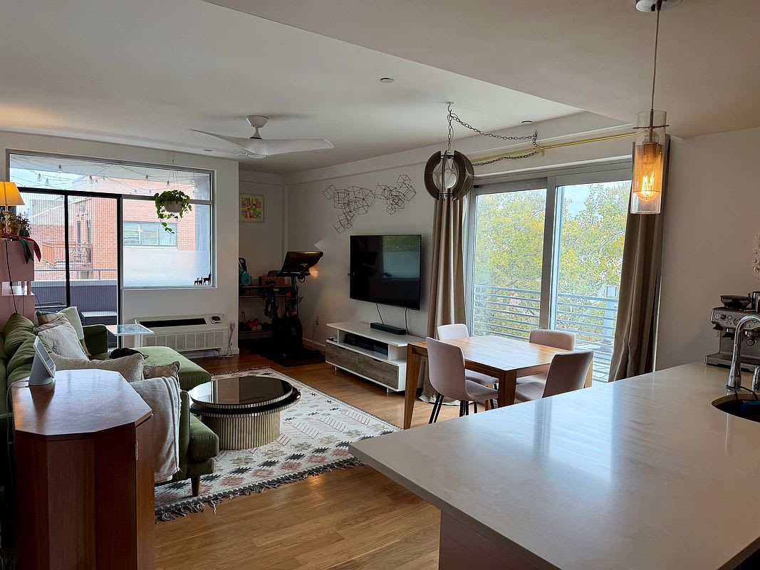 Image of Living space #3