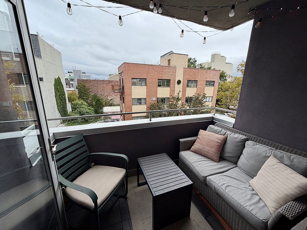 Skillman Loft | Williamsburg | Private Patio photo 11