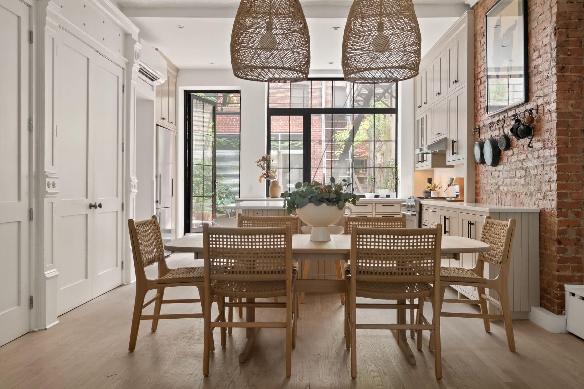 Bond Place | NoHo | Duplex with Private Terrace photo 9