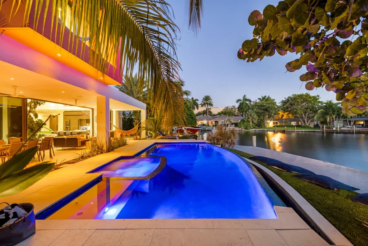 Wilton Point | Wilton Manors | Waterfront Estate w/Private Pool photo 3