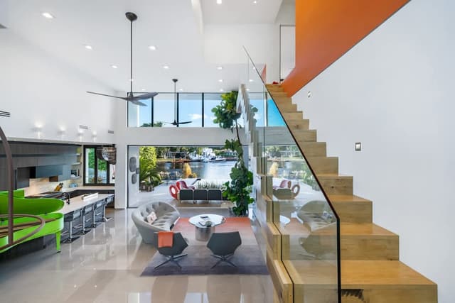 Image of Living space #5