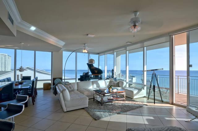 Image of Living space #1