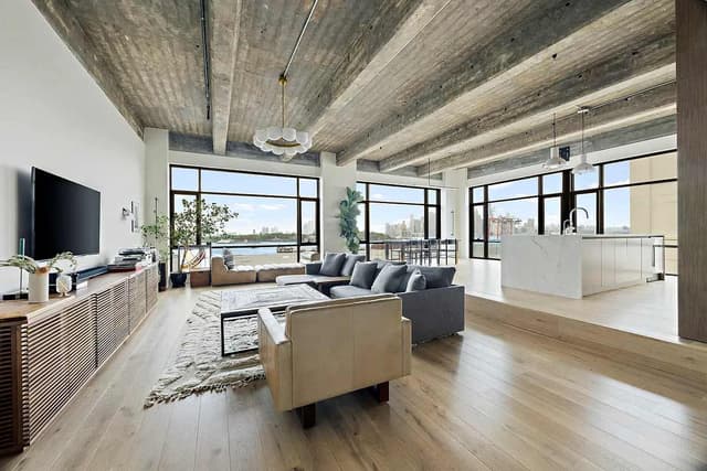 Image of Living space #3