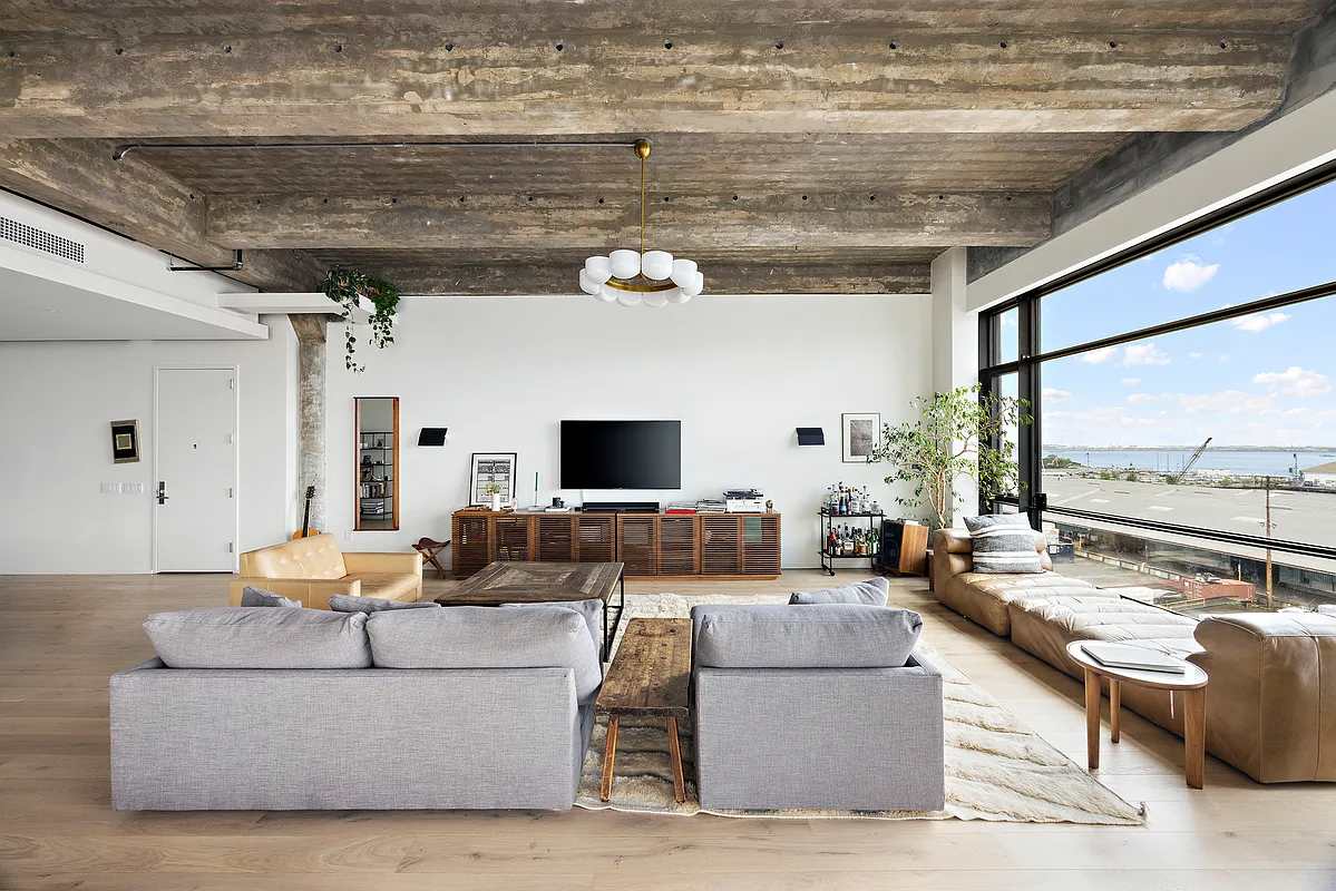 Imlay Loft | Red Hook | Designer Loft with Office & Gym photo 3