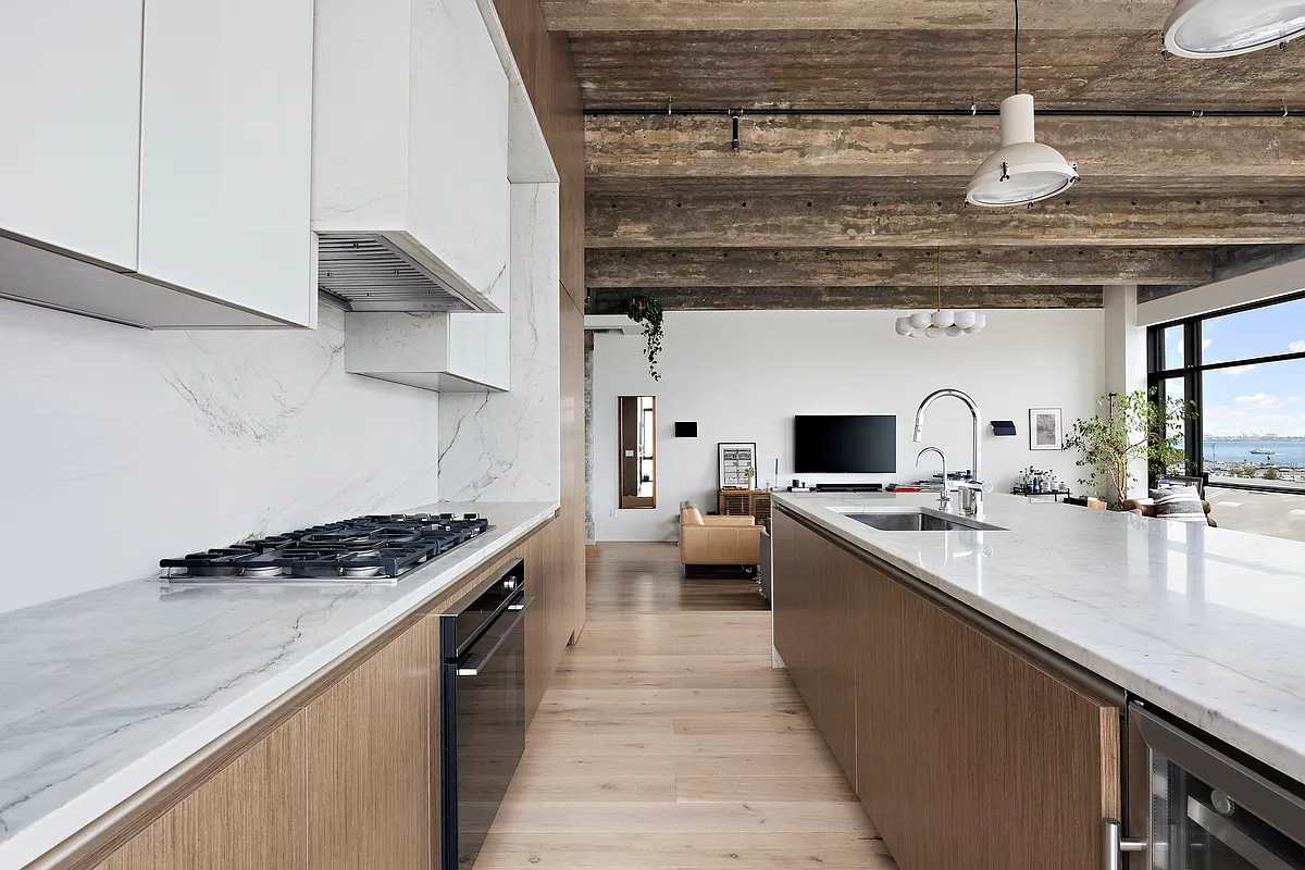 Imlay Loft | Red Hook | Designer Loft with Office & Gym photo 6