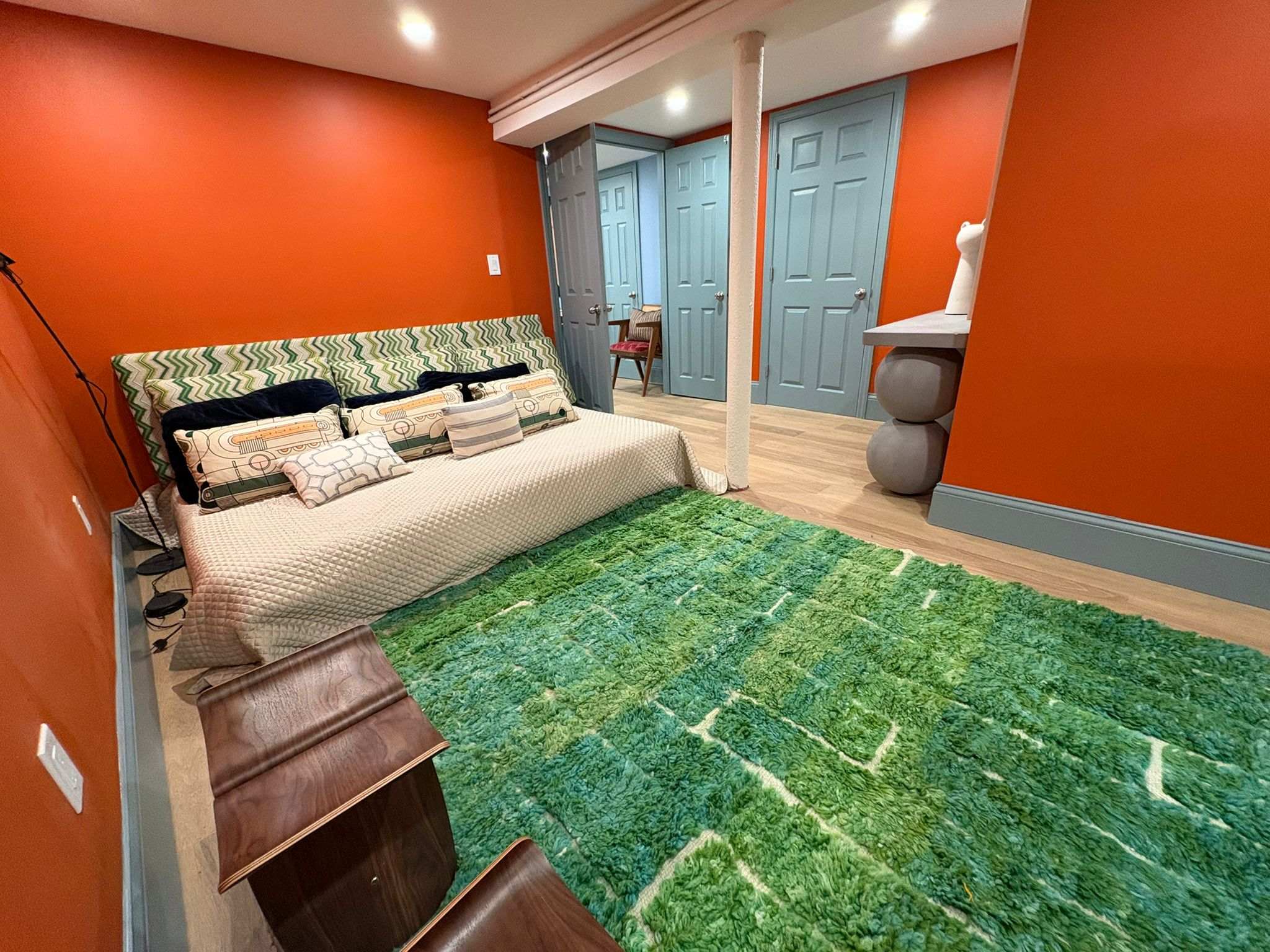 Thornbridge II | South Harlem | Designer Garden Apartment photo 2