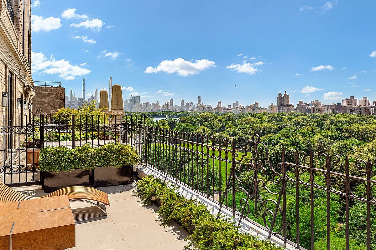 Carnegie Penthouse | Upper Carnegie Hill | Duplex PH with Private Roof & Views photo 15