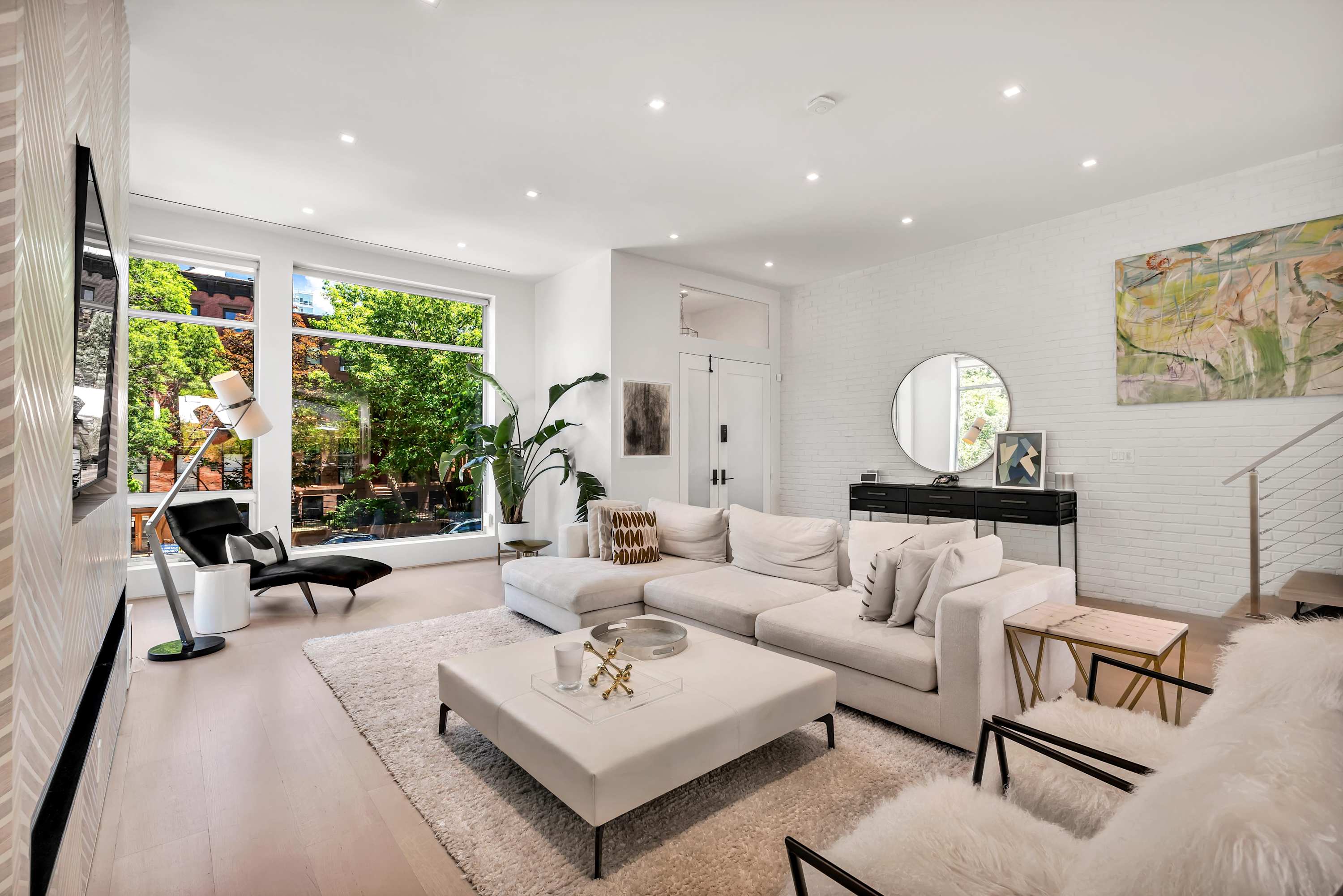 Clinton Grove II | Clinton Hill | Luxury Townhouse photo 4