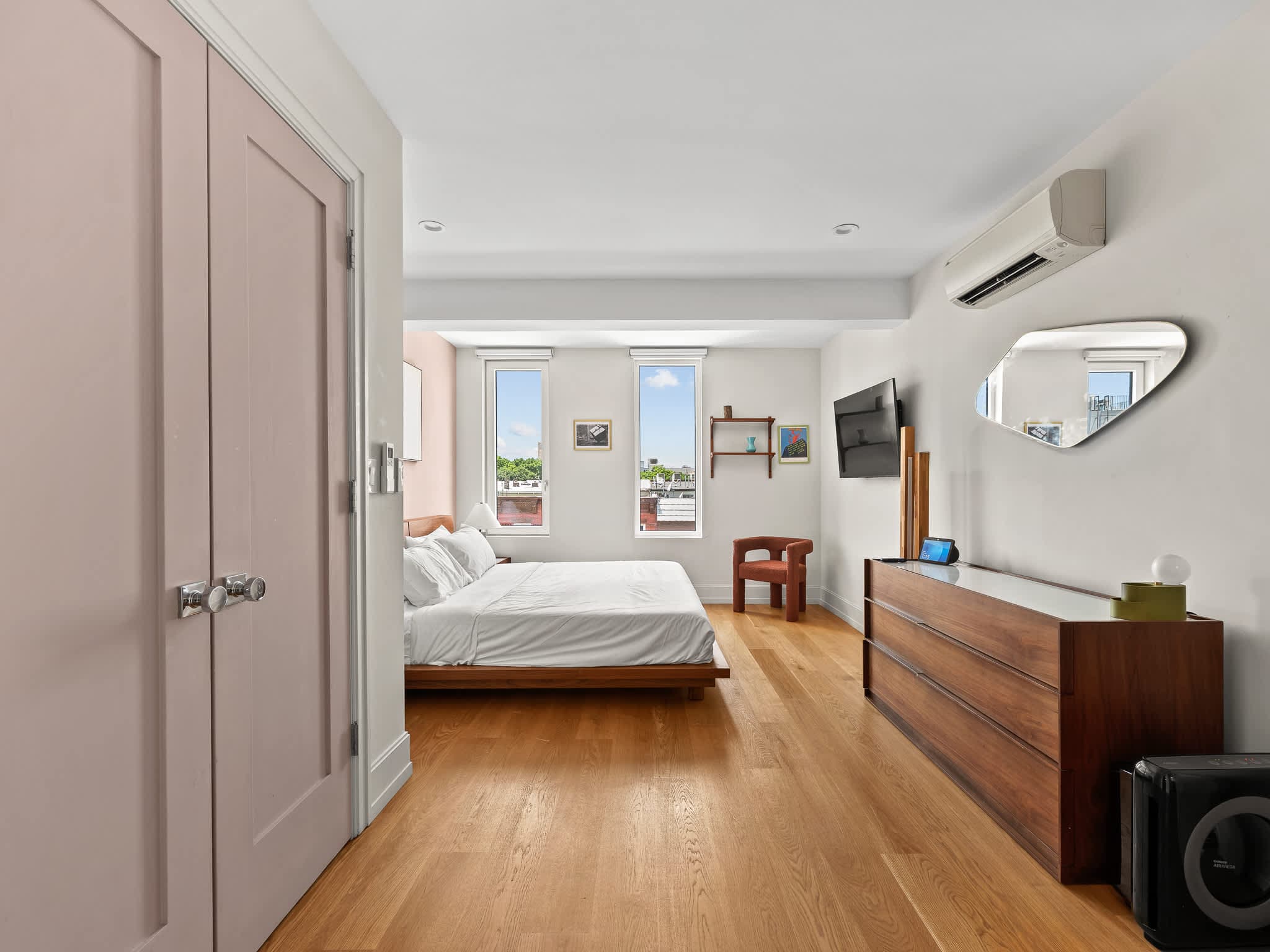 Jefferson Heights | Bushwick | Skyline Duplex with Private Terrace photo 10