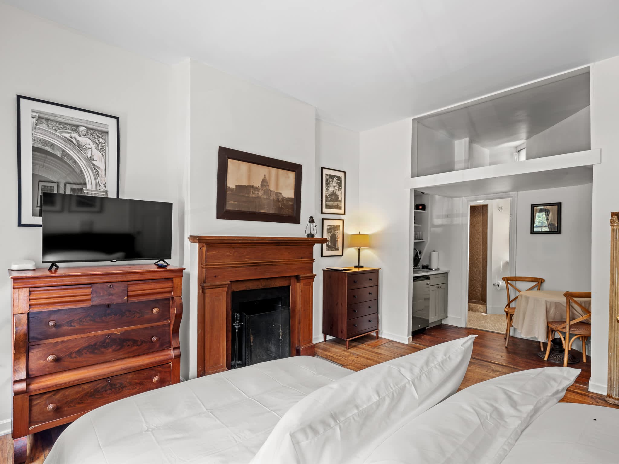 The Washington Studio | West Village | Cozy Studio photo 4