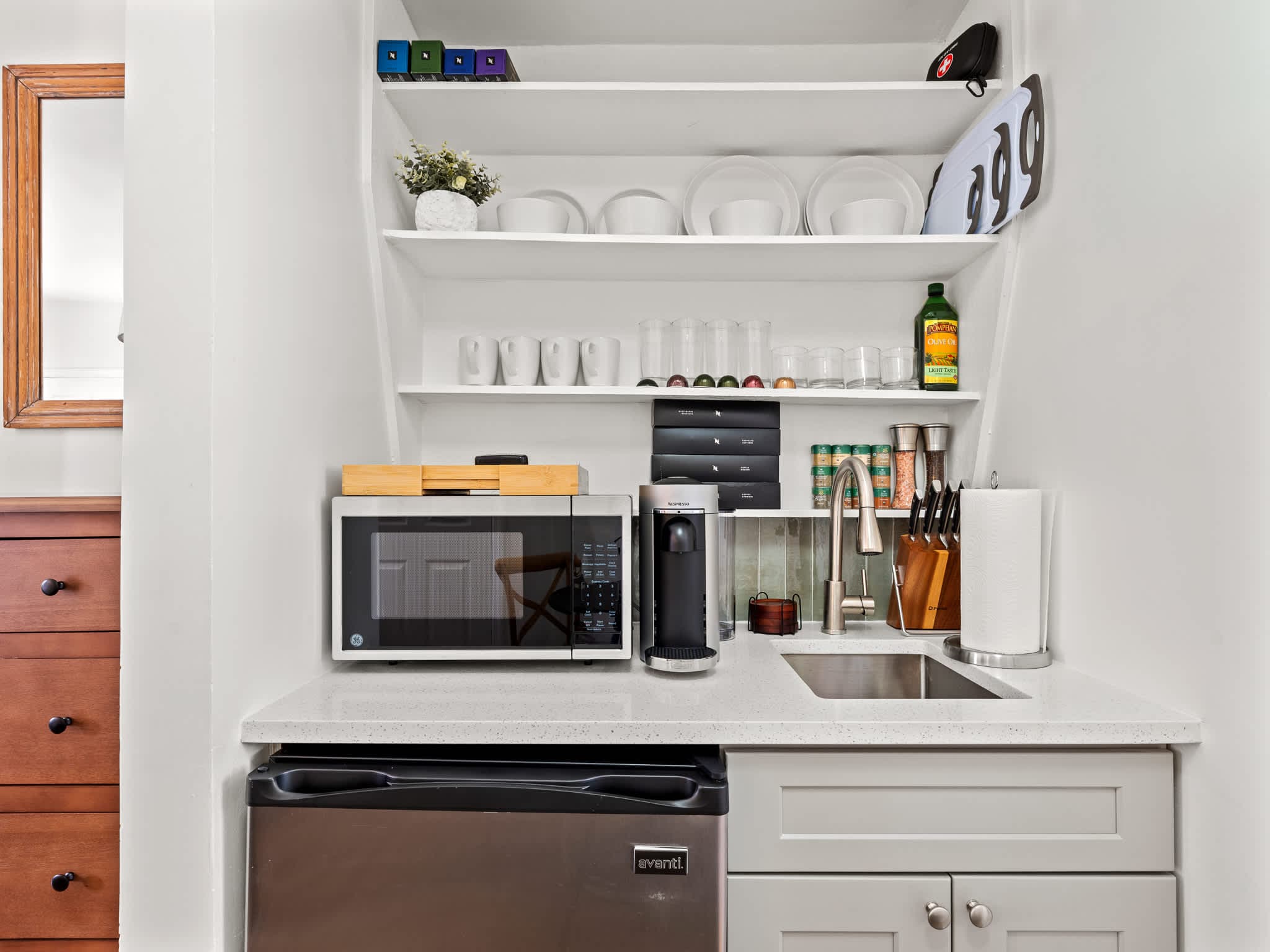 The Tabor Studio | West Village | Cozy Studio photo 9