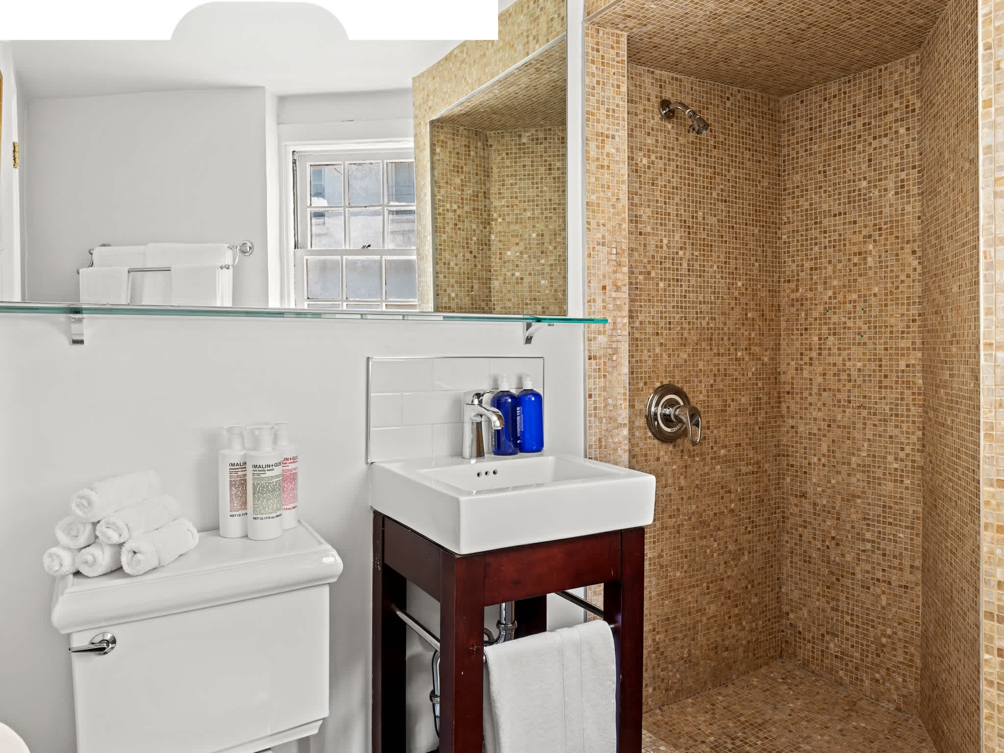 The Tabor Studio | West Village | Cozy Studio photo 11
