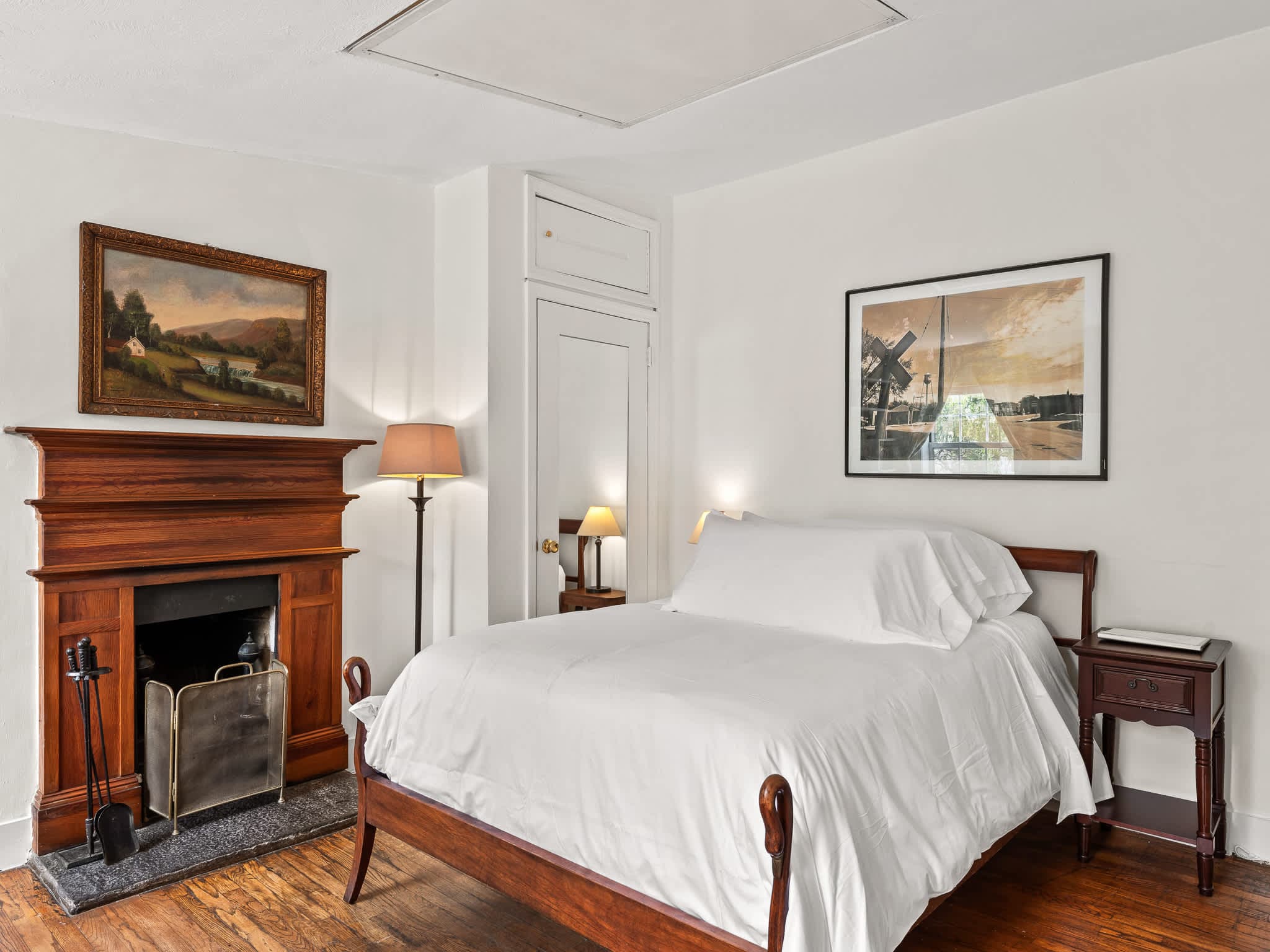 The Dakota | West Village | Charming Bi-Level Apartment photo 6