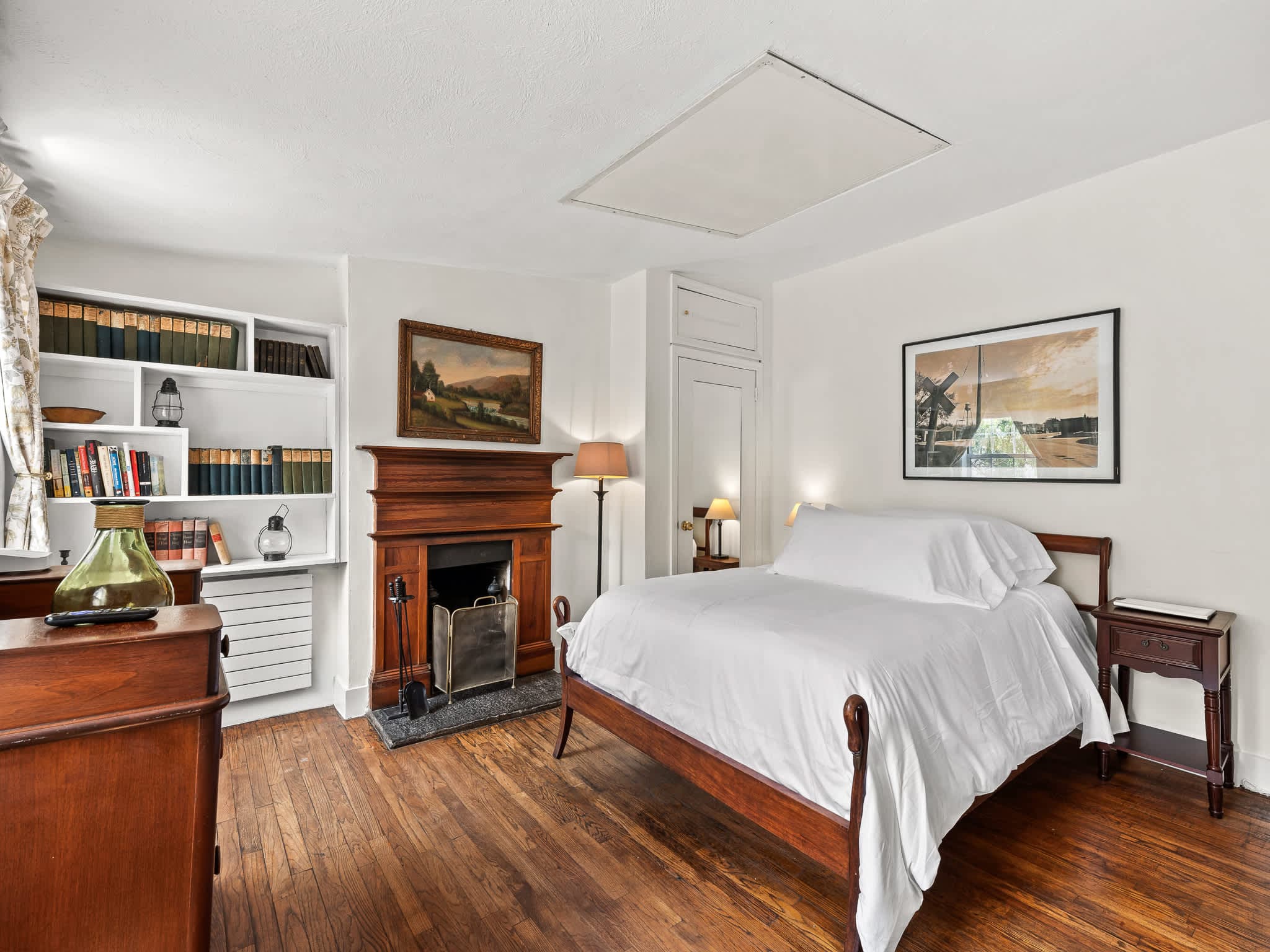 The Dakota | West Village | Charming Bi-Level Apartment main photo