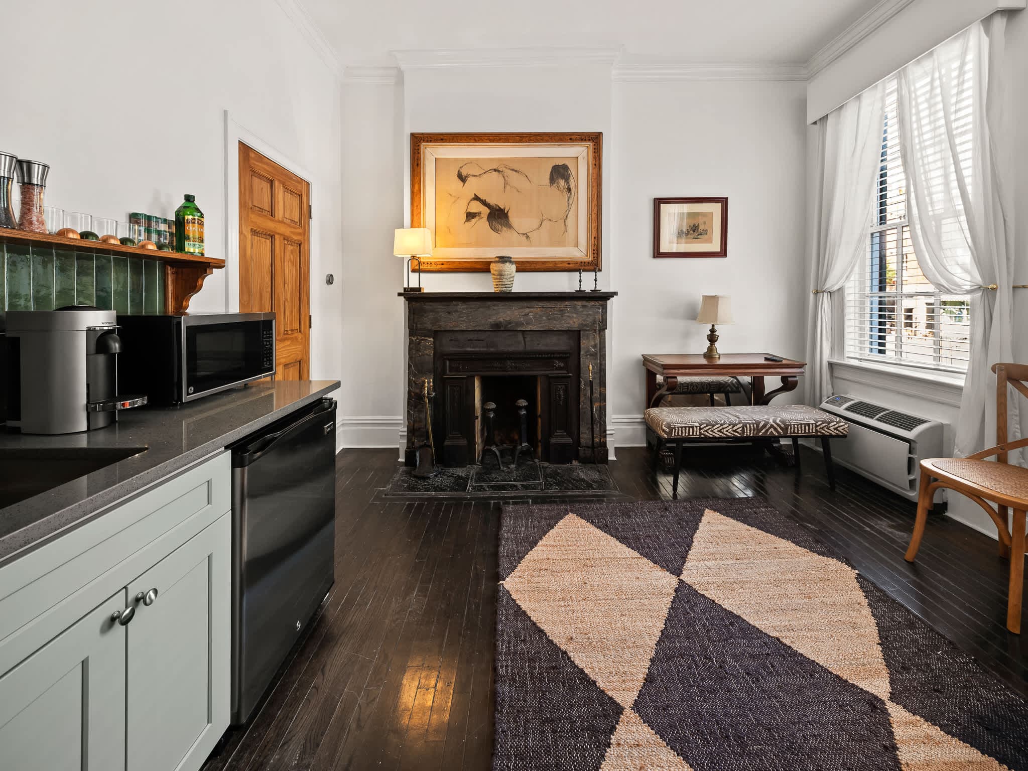 The Stonewell Suite | West Village | Refined Apartment photo 3