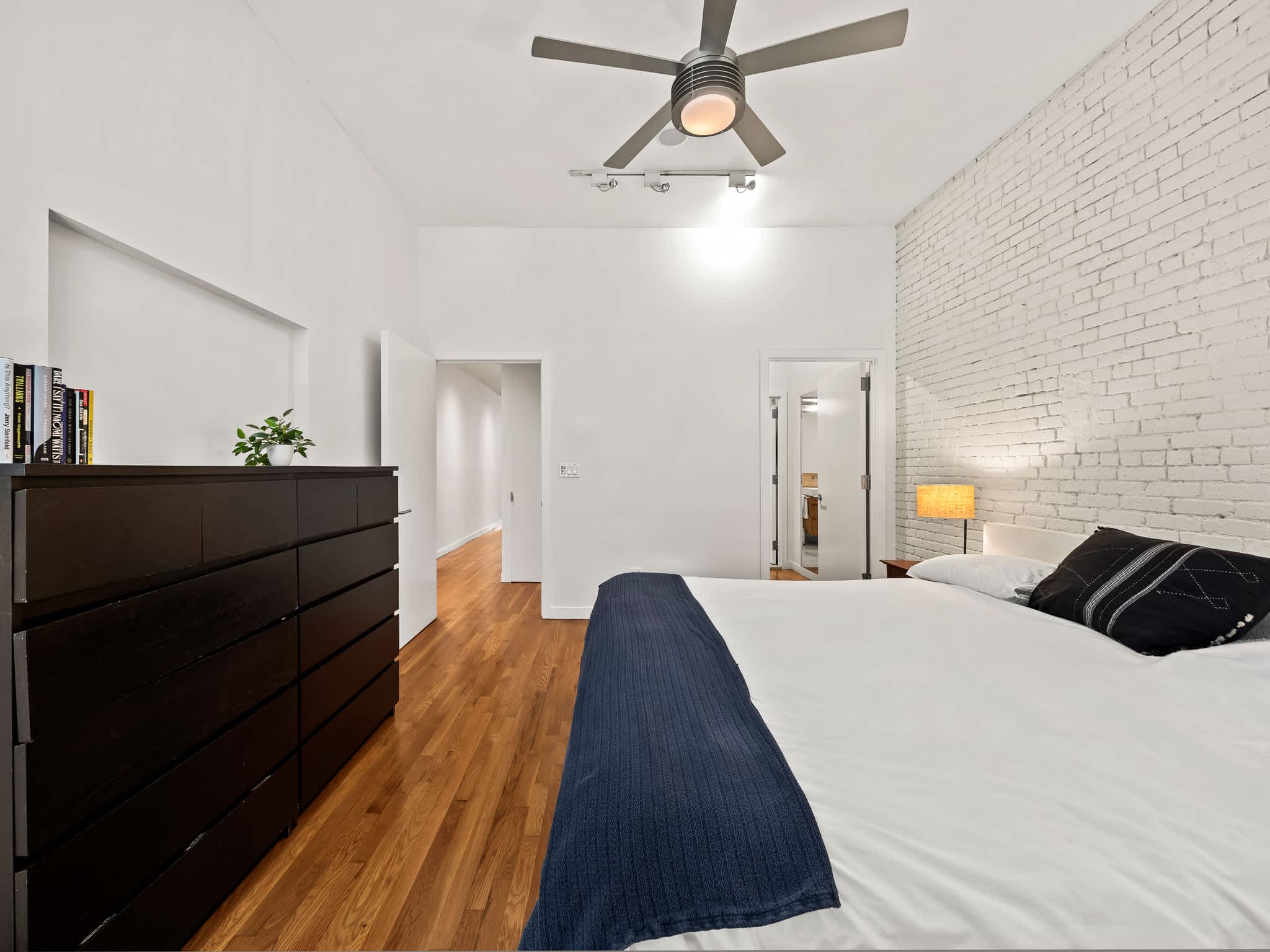Reade Atelier | Tribeca | Designer Apartment w/ Shared Rooftop & Gym photo 17