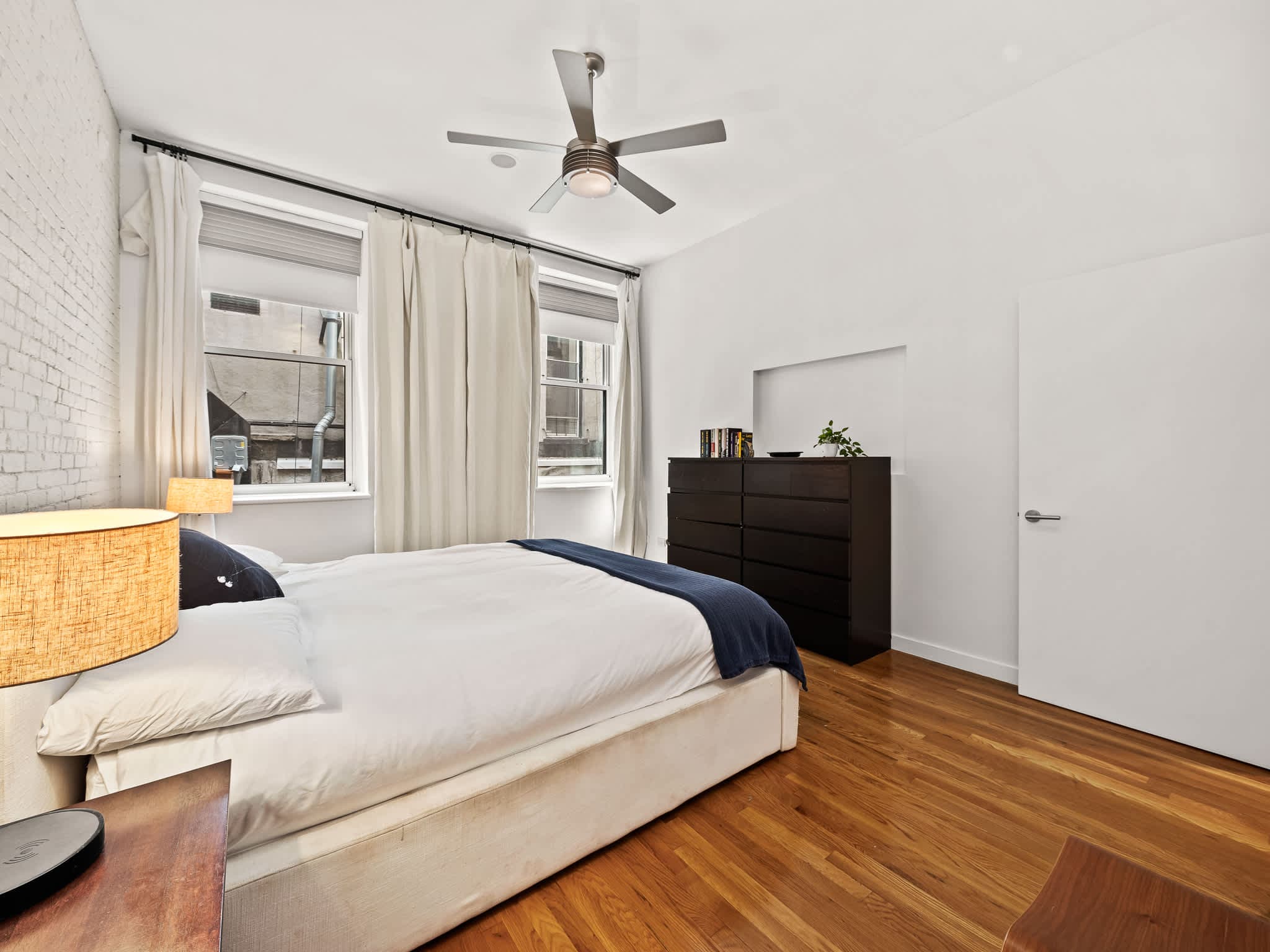 Reade Atelier | Tribeca | Designer Apartment w/ Shared Rooftop & Gym photo 16