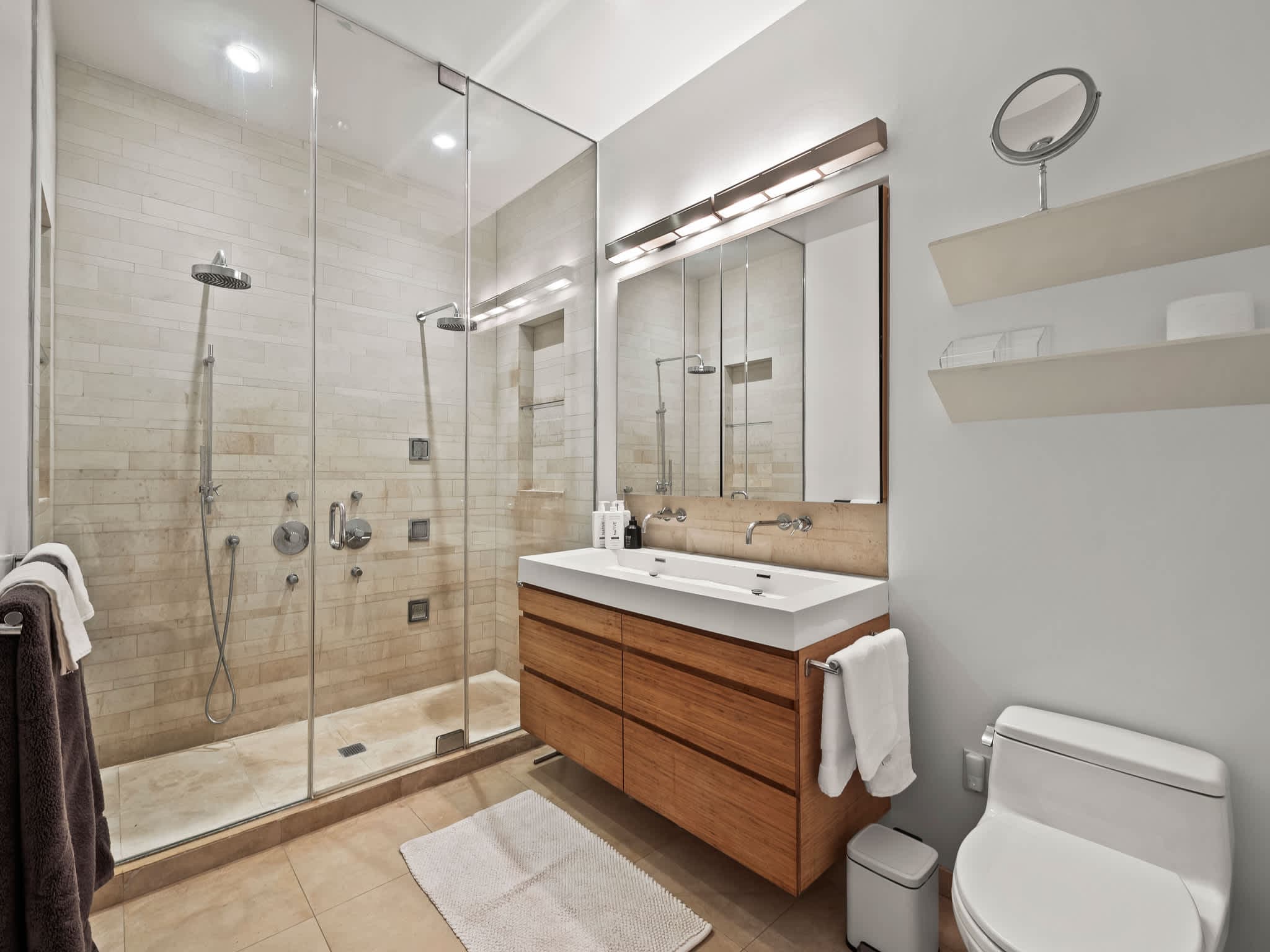 Reade Atelier | Tribeca | Designer Apartment w/ Shared Rooftop & Gym photo 21