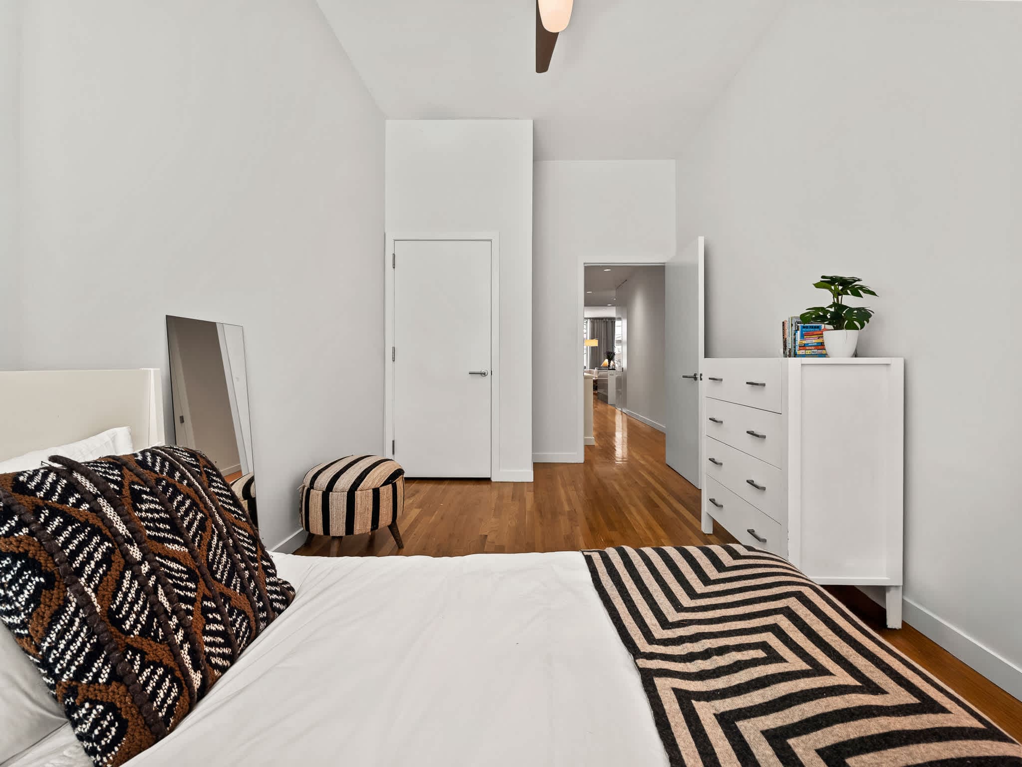 Reade Atelier | Tribeca | Designer Apartment w/ Shared Rooftop & Gym photo 23
