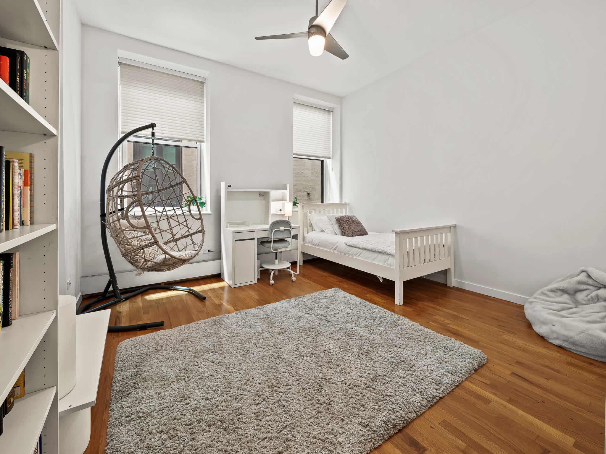 Reade Atelier | Tribeca | Designer Apartment w/ Shared Rooftop & Gym photo 24