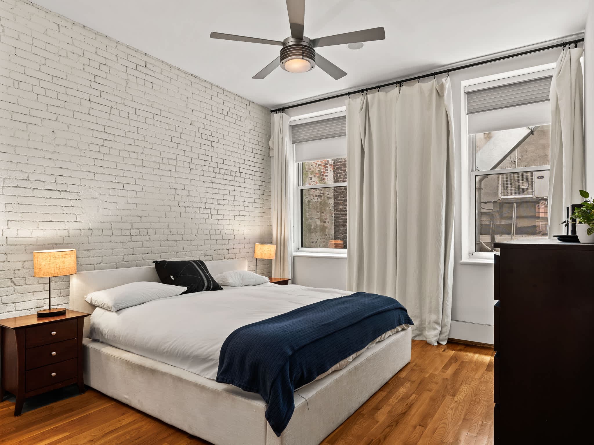 Reade Atelier | Tribeca | Designer Apartment w/ Shared Rooftop & Gym photo 14