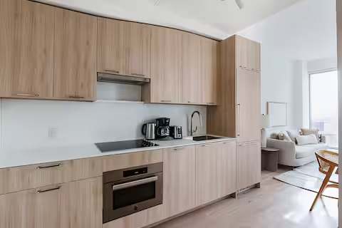 The Axel XXIV | Clinton Hill | Apartment with Shared Amenities photo 3