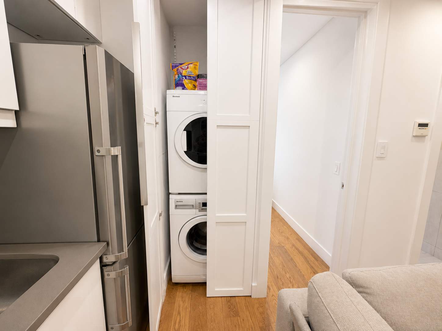Rivington Place | Lower East Side | Modern Apartment photo 4