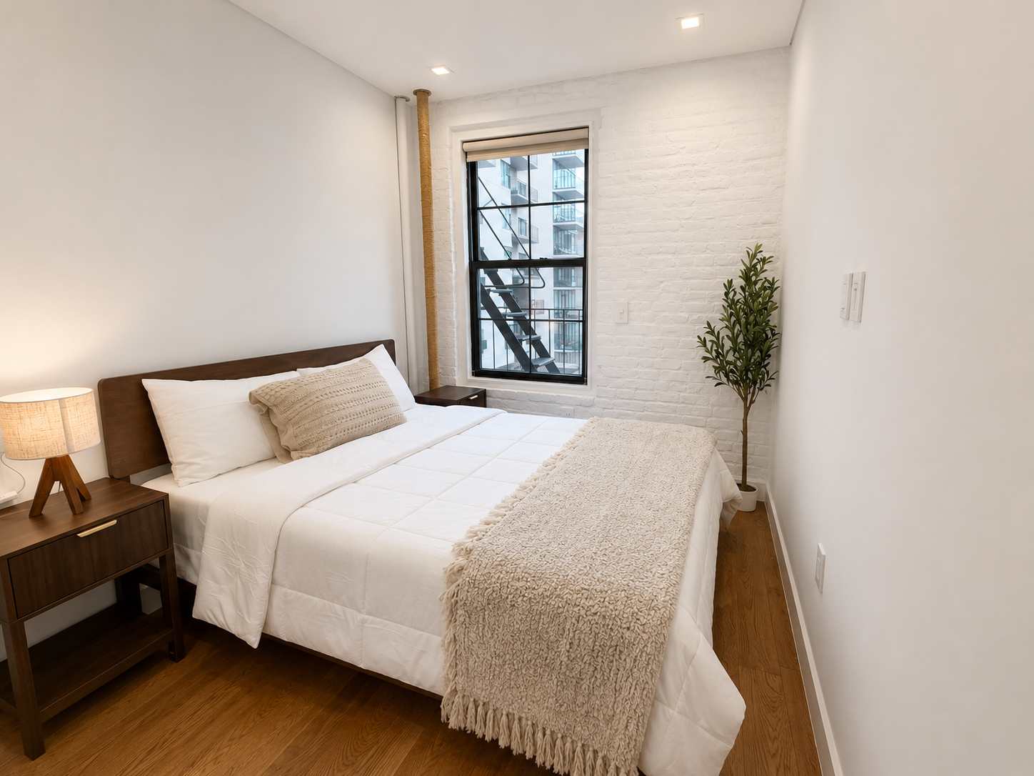 Rivington Place | Lower East Side | Modern Apartment photo 3