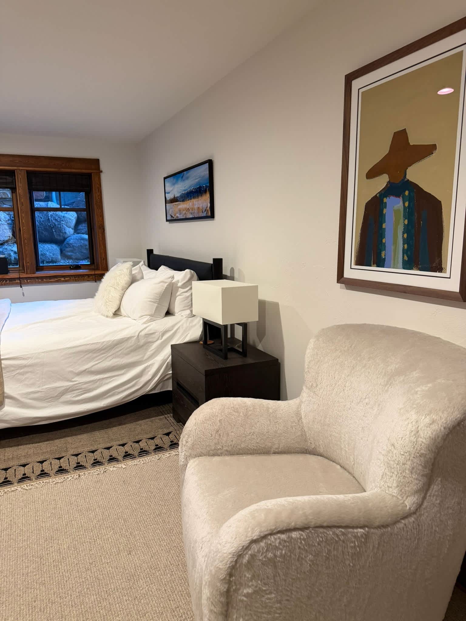 Renegade Cabin | Big Sky | Luxury Ski-In/Out Retreat with Hot Tub & BBQ photo 14