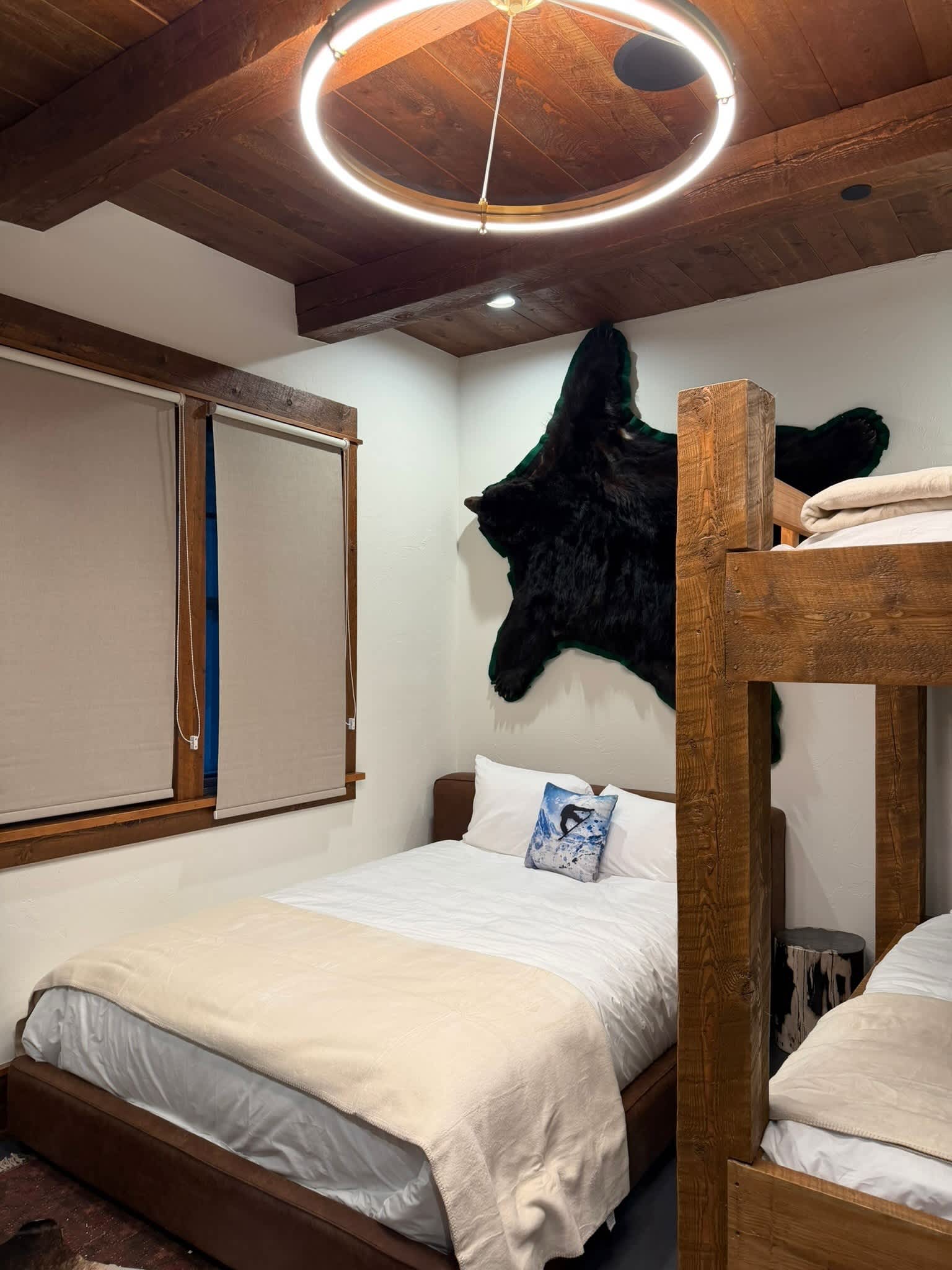 Renegade Cabin | Big Sky | Luxury Ski-In/Out Retreat with Hot Tub & BBQ photo 15