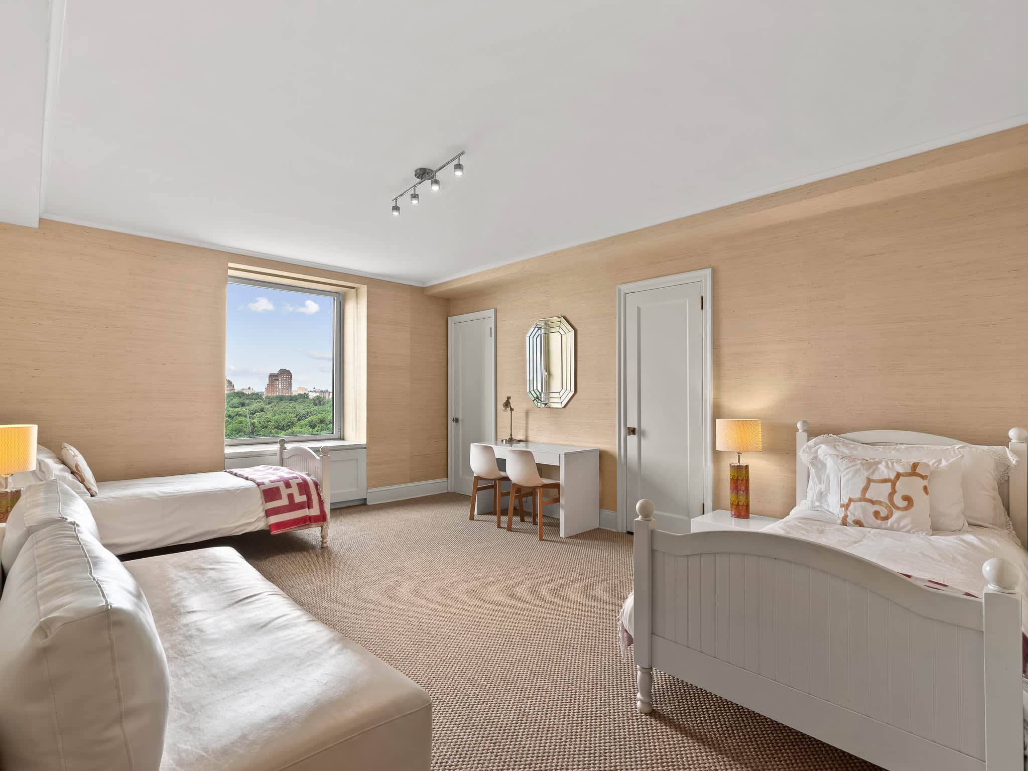 Carnegie Penthouse | Carnegie Hill | Duplex PH w/Private Roof & Central Park Views photo 14
