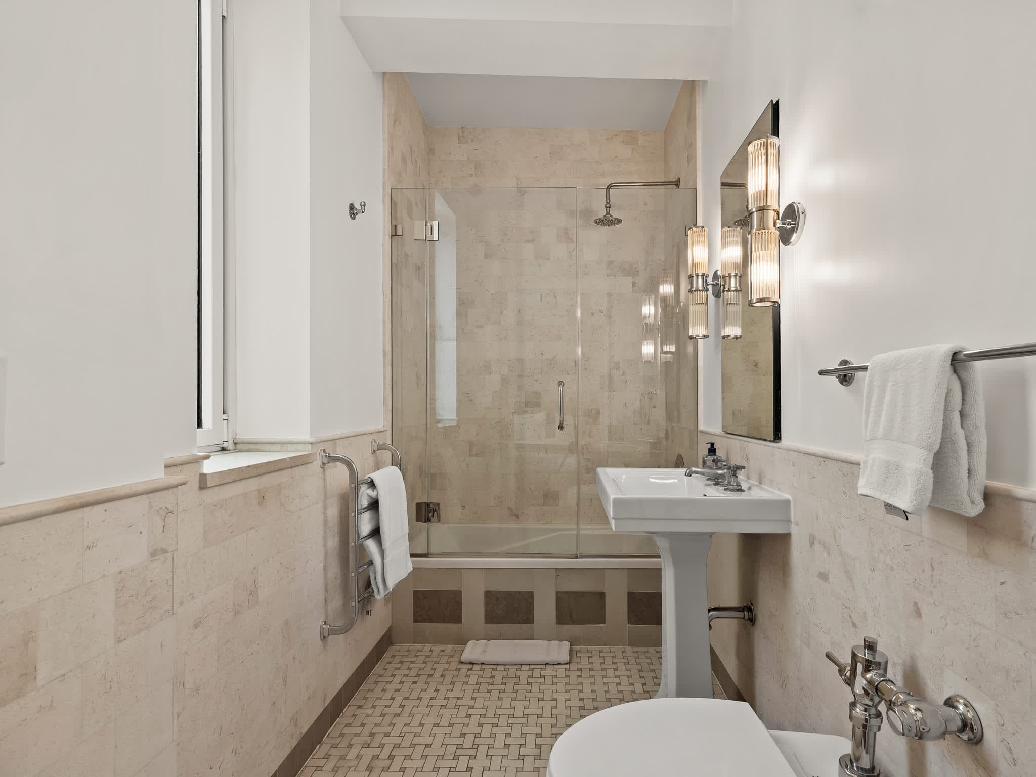 Carnegie Penthouse | Carnegie Hill | Duplex PH w/Private Roof & Central Park Views photo 17