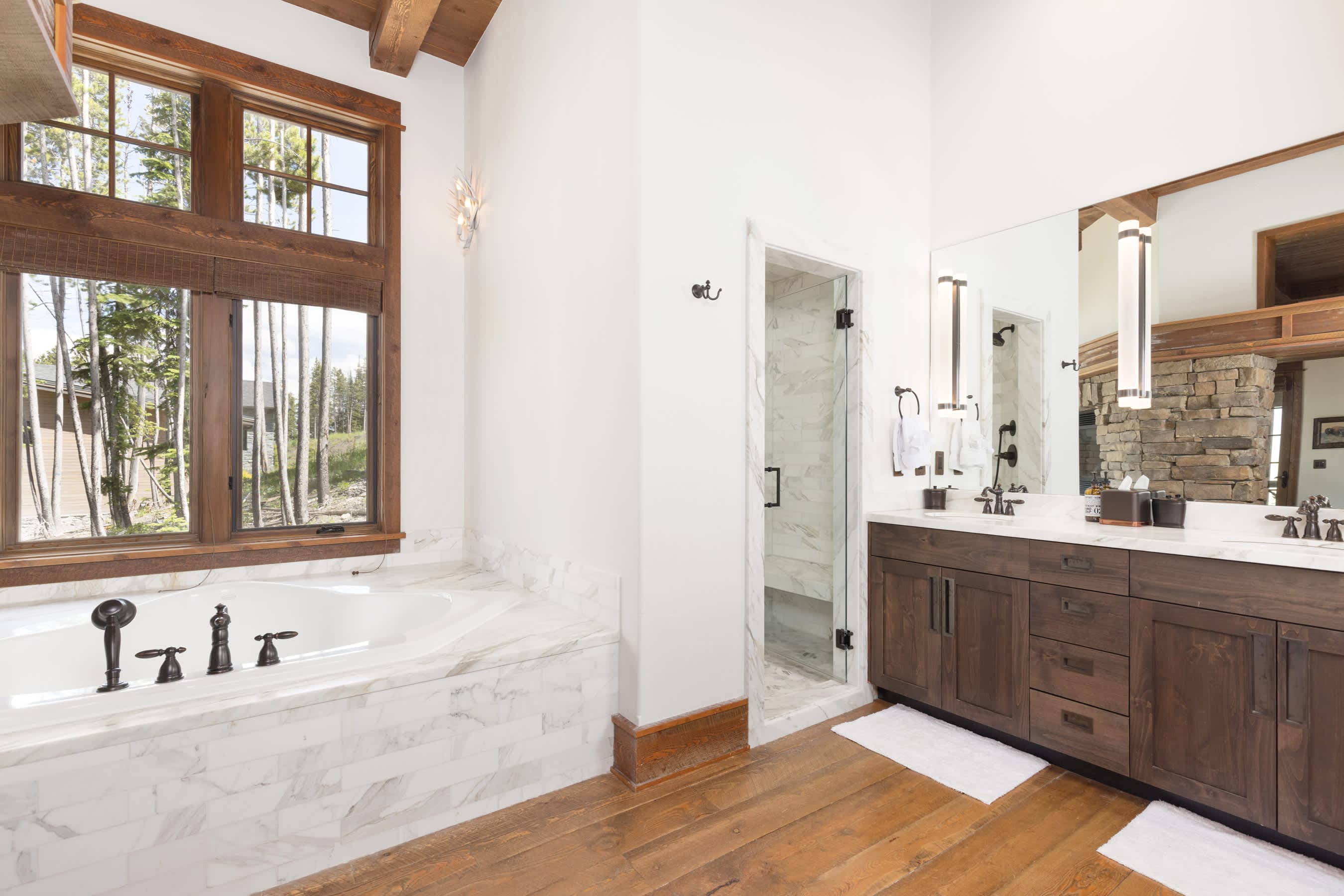 Renegade Cabin | Big Sky | Luxury Ski-In/Out Retreat with Hot Tub & BBQ photo 44