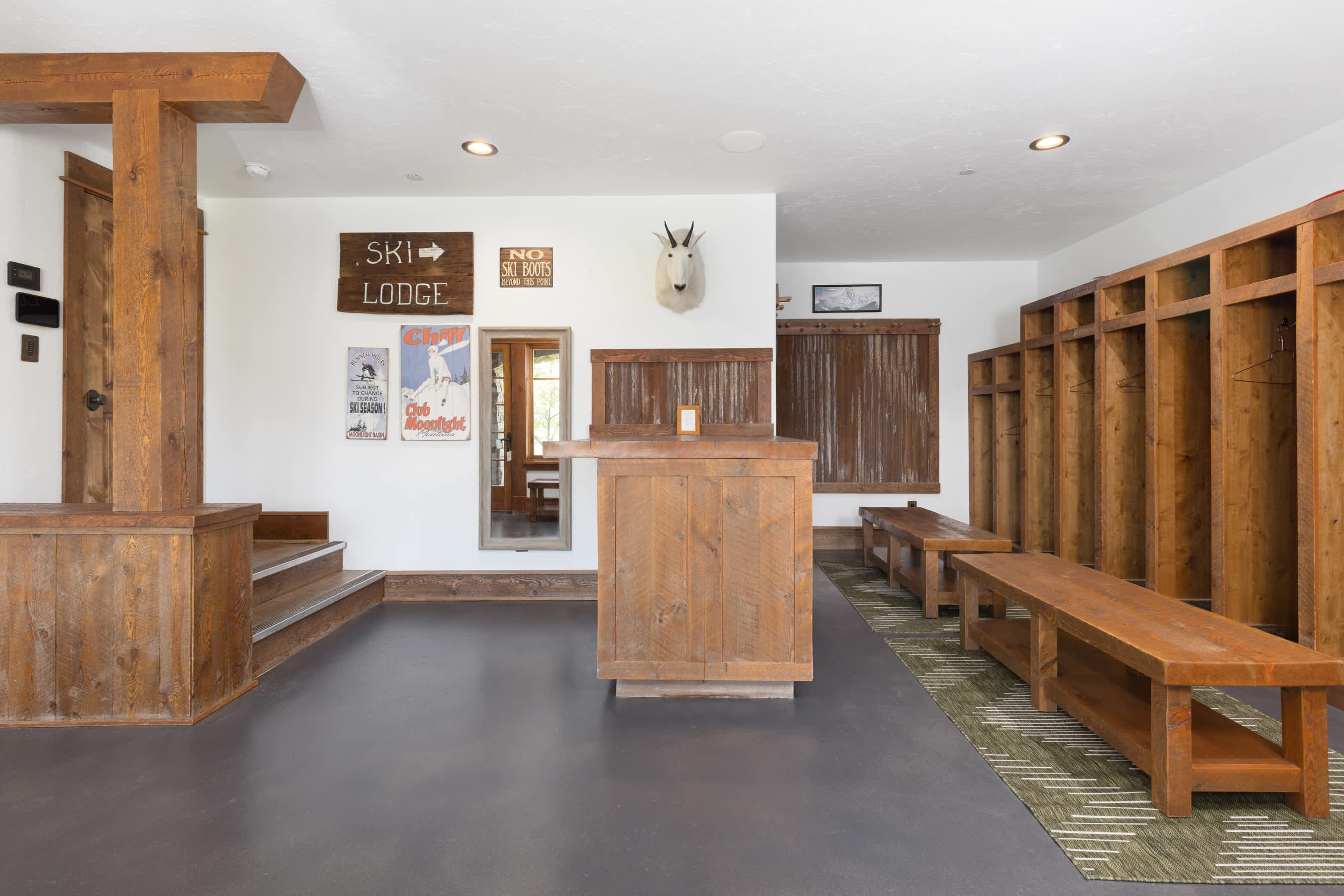 Renegade Cabin | Big Sky | Luxury Ski-In/Out Retreat with Hot Tub & BBQ photo 69