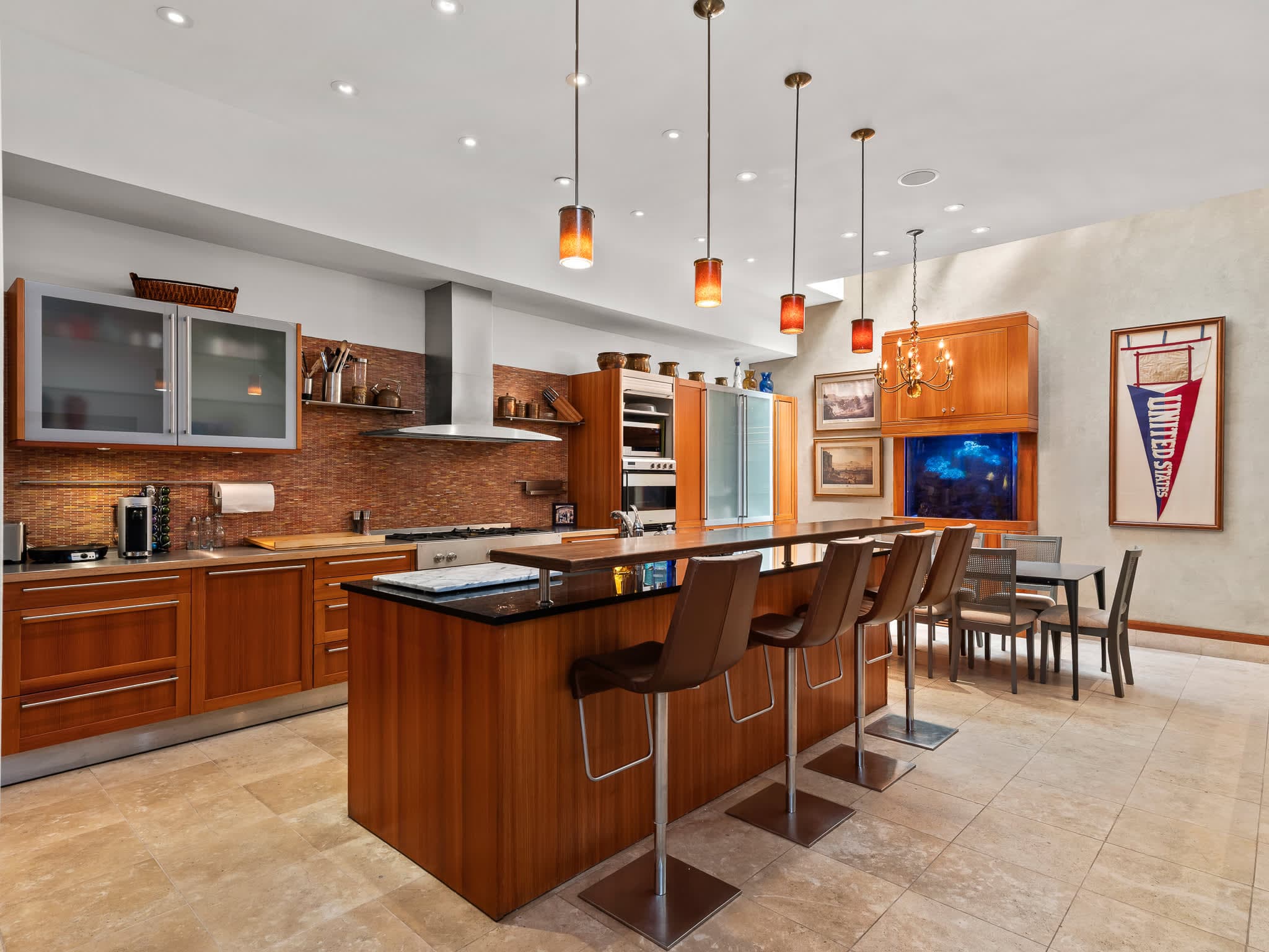 Amberly Place | Tribeca | Townhouse with Private Rooftop photo 4