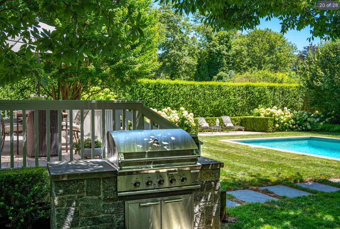 Hidden Grove | East Hampton | Garden Retreat with Pool photo 51