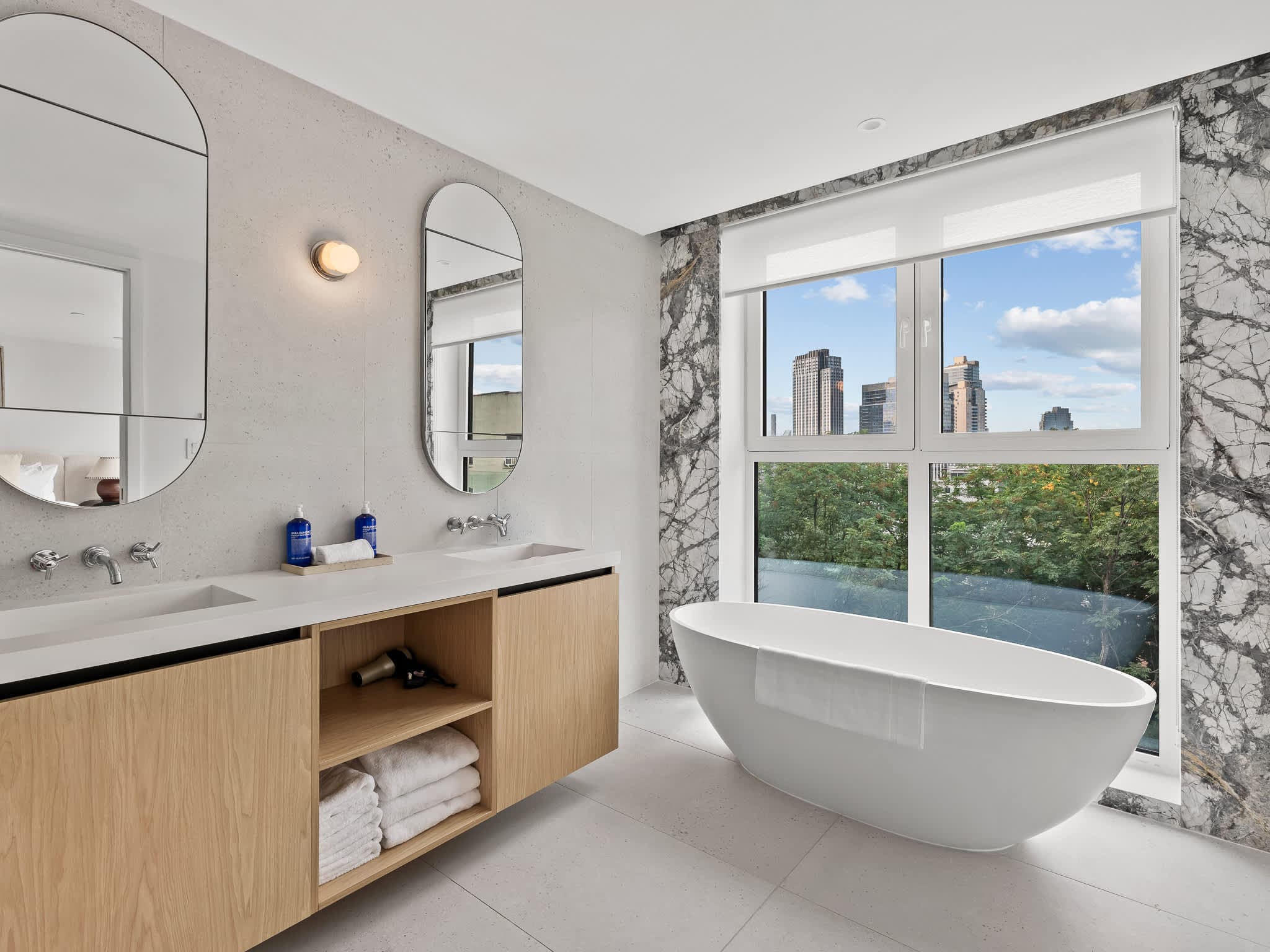 Riverstone PH | Williamsburg | Penthouse with Private Outdoor Spaces photo 5