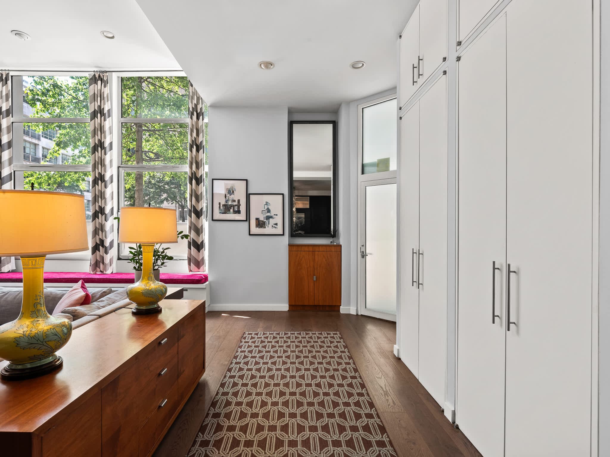 Vestry Place | Tribeca | Spacious Modern Duplex photo 5