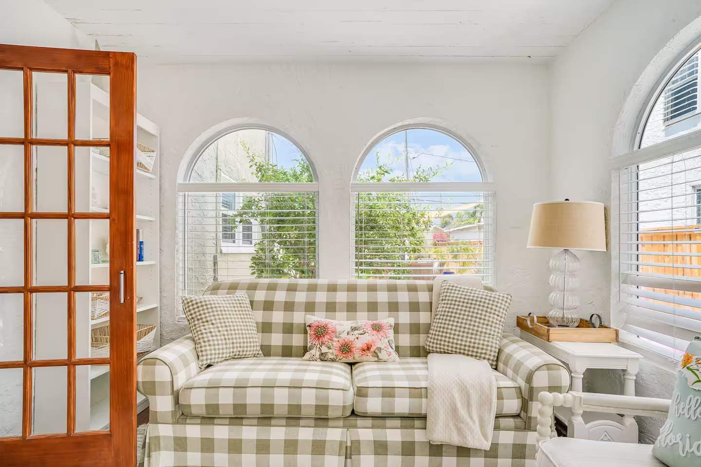 Villa Del Sol | West Palm Beach | Coastal Home & Pool photo 9