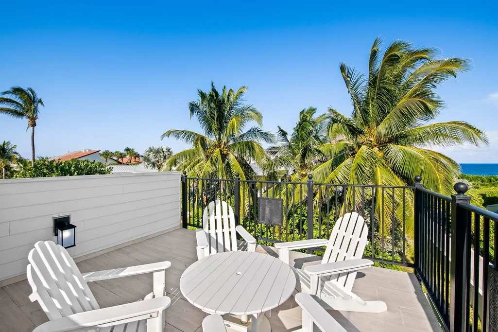 The Ridge House | Ocean Ridge | Coastal Villa photo 3