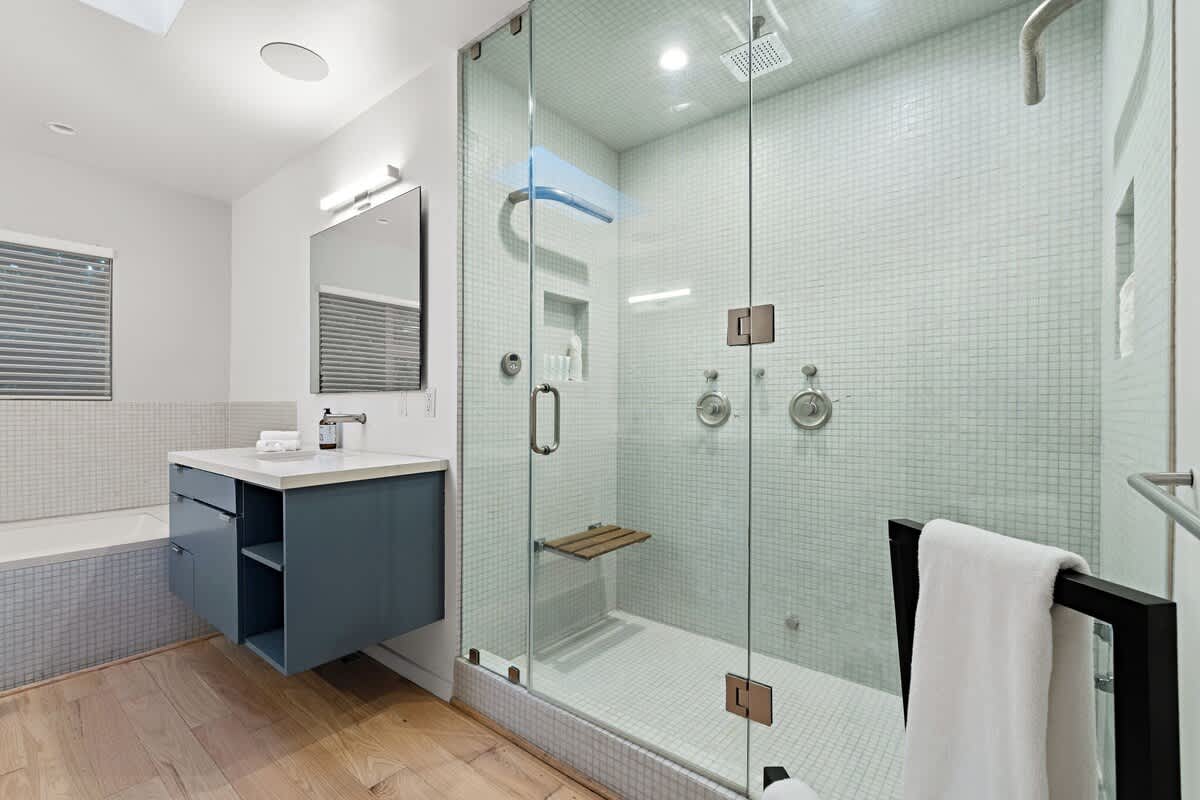 Angelo Estate | Beverly Hills | Private Estate w/Pool and Spa photo 15