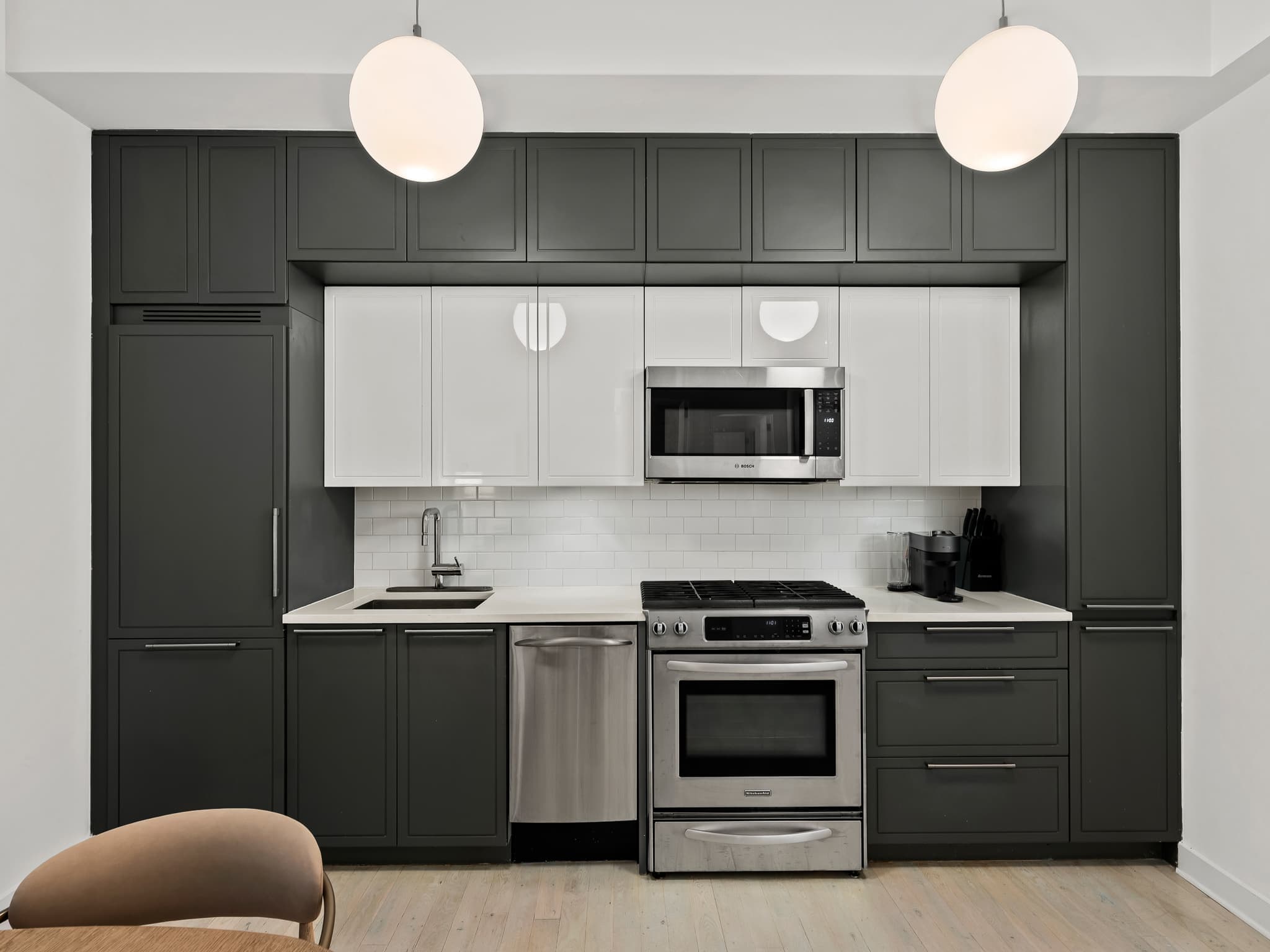 The Briar | Hell's Kitchen | Chic Apartment photo 4