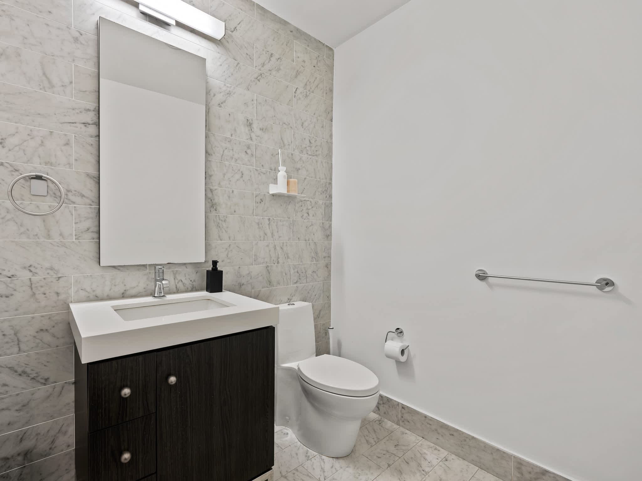 The Briar | Hell's Kitchen | Chic Apartment photo 15