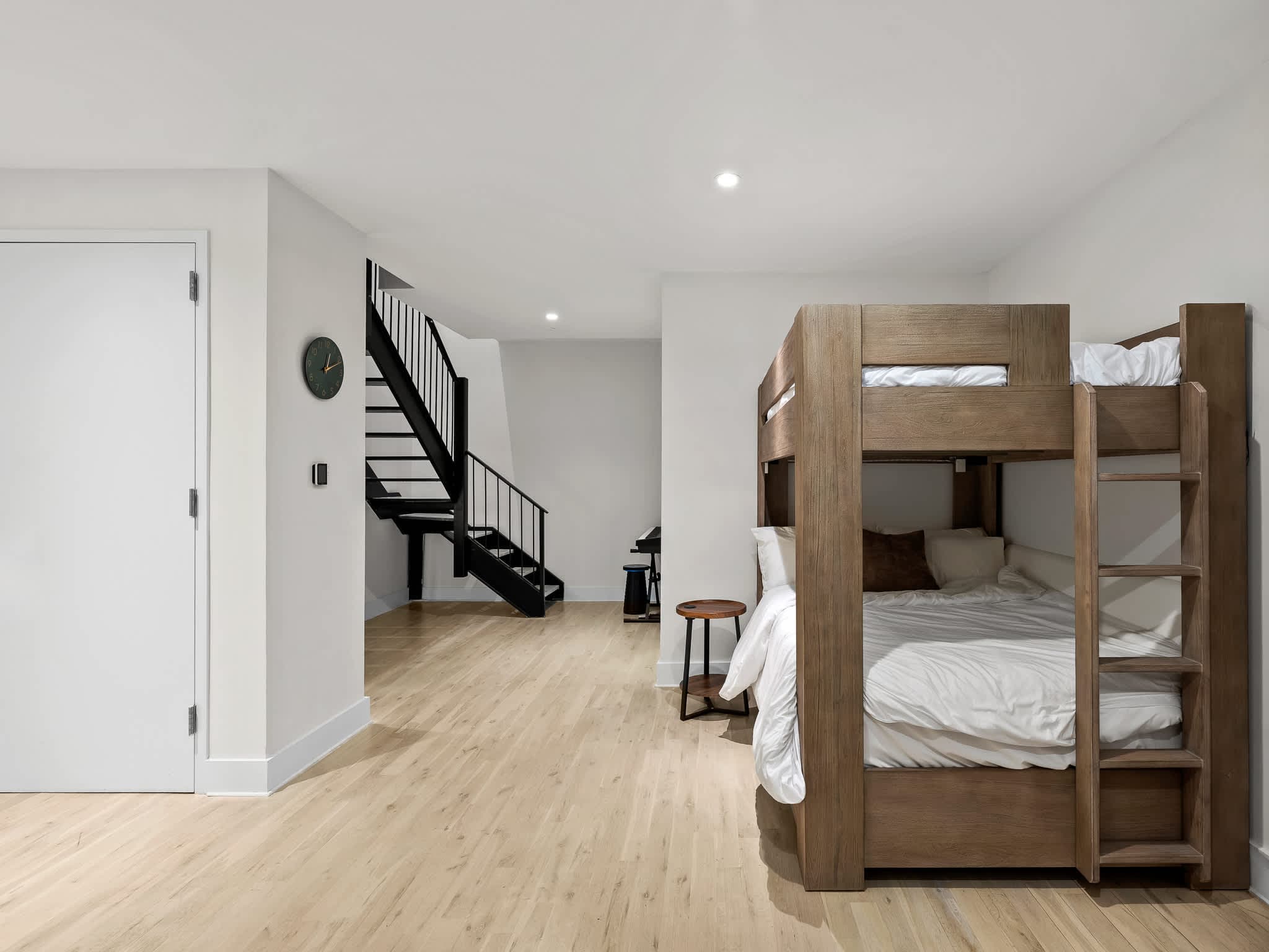 The Briar | Hell's Kitchen | Chic Apartment photo 14