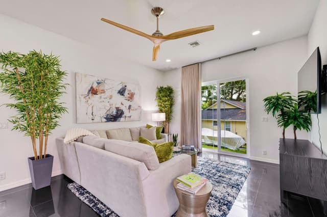 Image of Living space #14