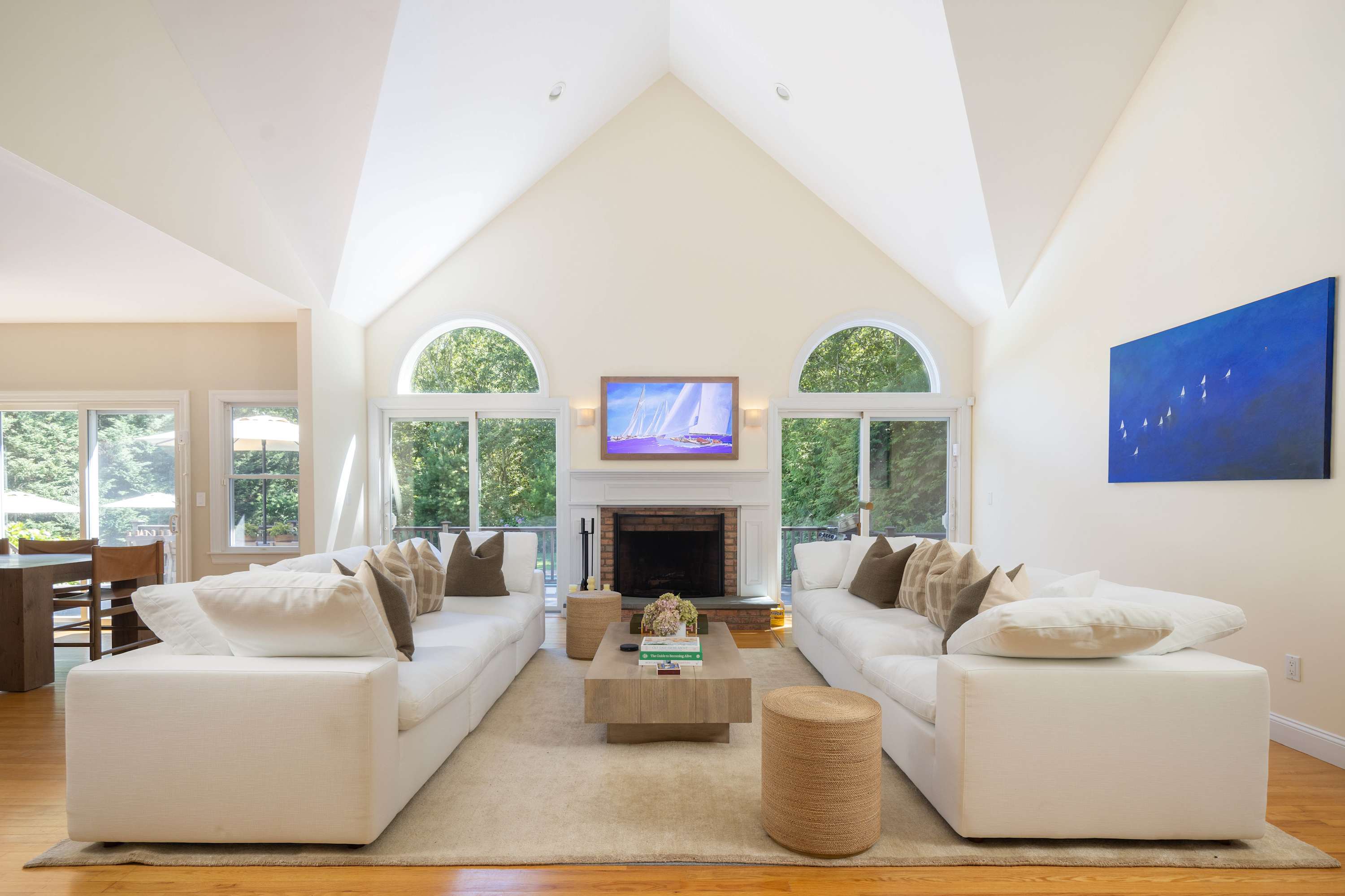 Abrahams Grove | East Hampton | Private Retreat with Heated Pool photo 4