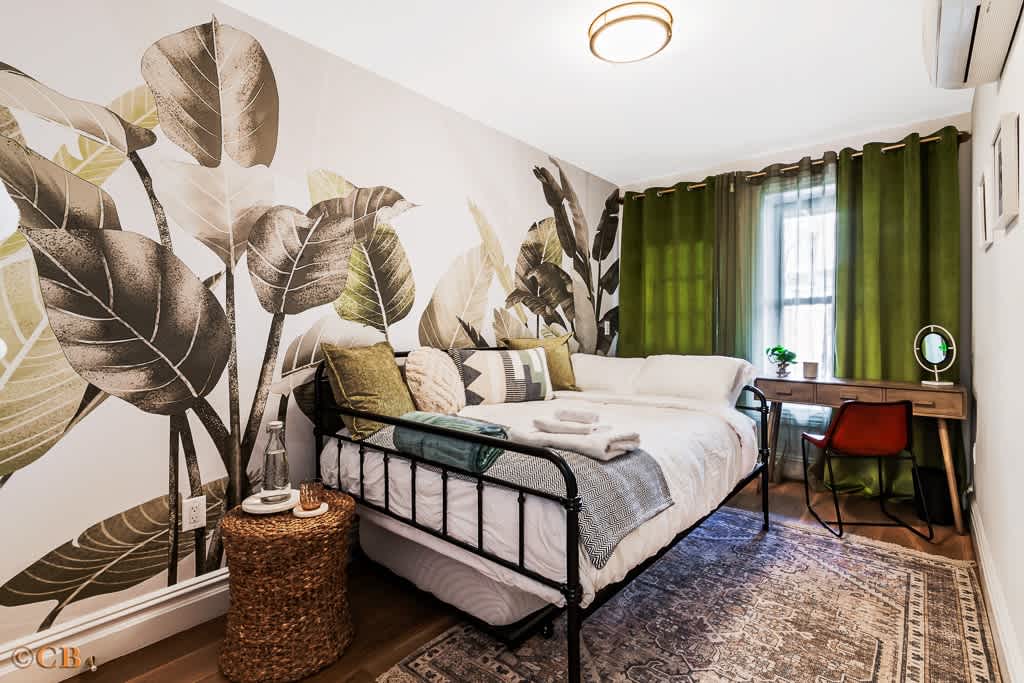 Jefferson House | Bedford-Stuyvesant | Garden Level Residence photo 2