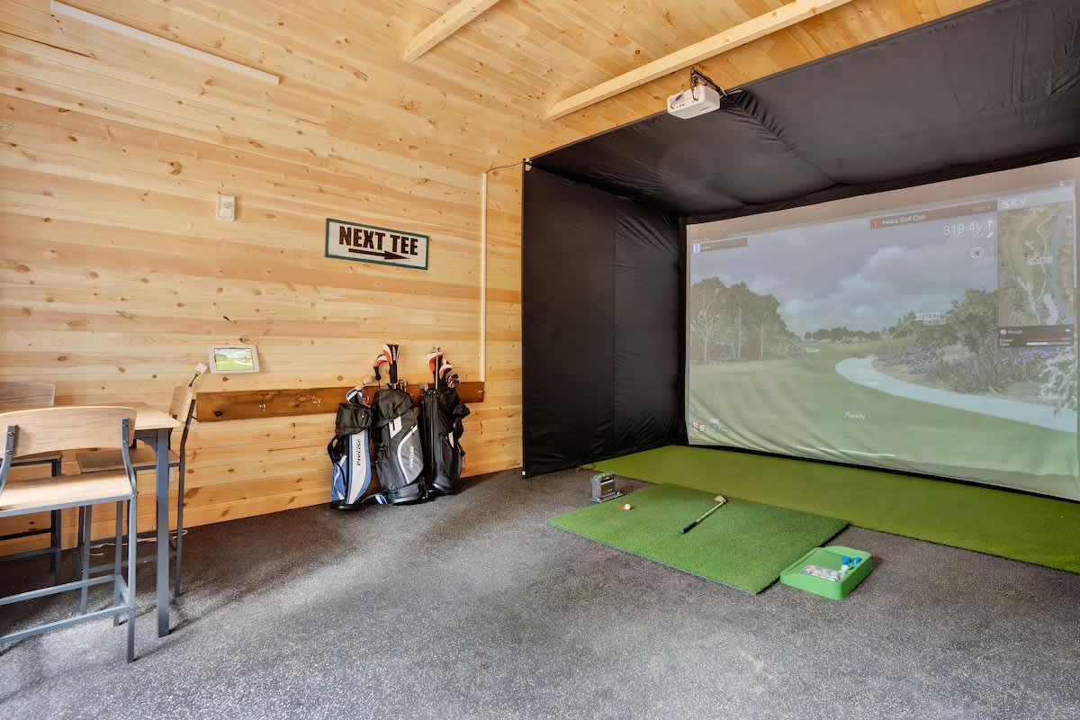 Spruce Chalet | Blakeslee | Luxury Retreat with Private Spa & Golf Simulator photo 59