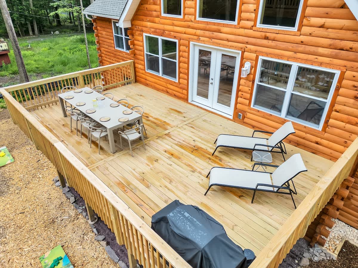 Spruce Chalet | Blakeslee | Luxury Retreat with Private Spa & Golf Simulator photo 67