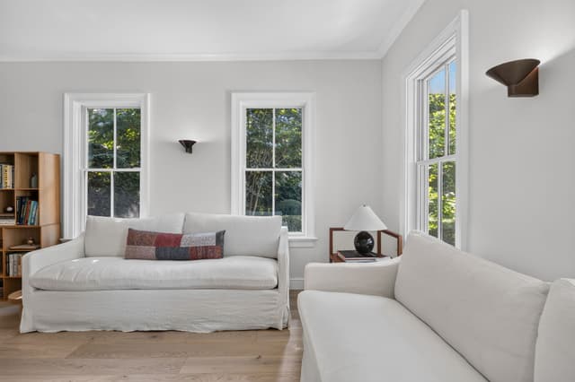 Image of Living space #2